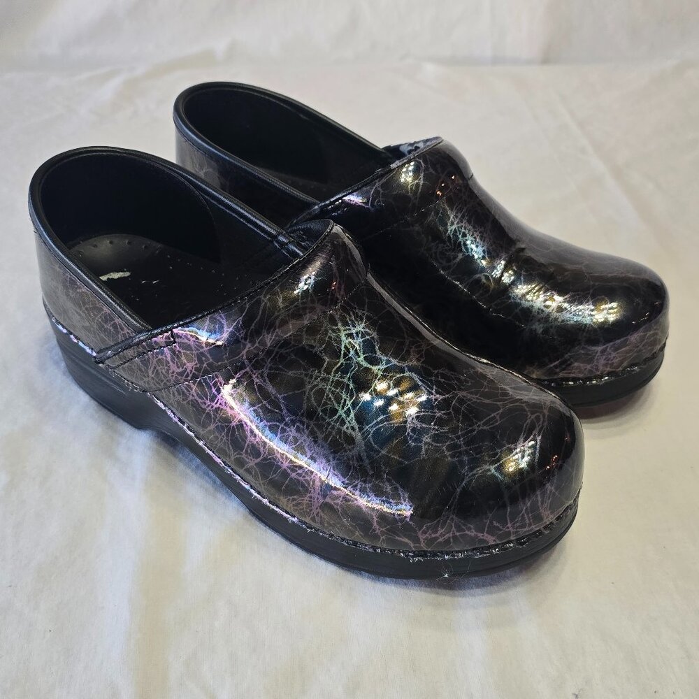 Dansko Women's Blue Purple Iridescent Leather Slip On Clogs Size 39 US 8.5-9